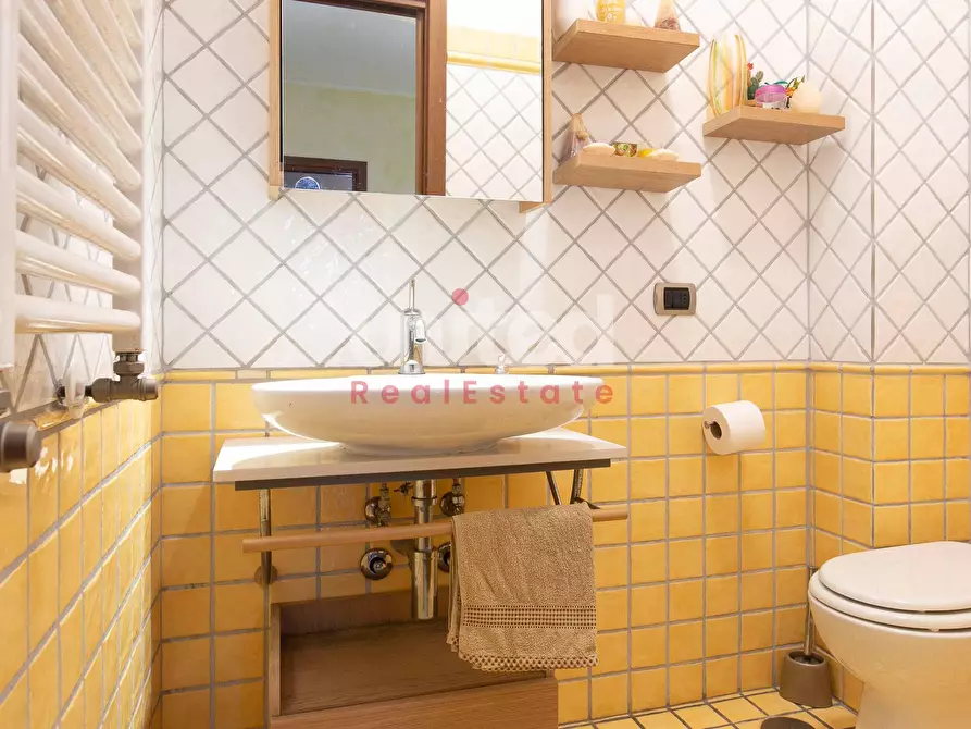 Immagine 19 di Villa in vendita  in Via Antonio Cifra a Roma