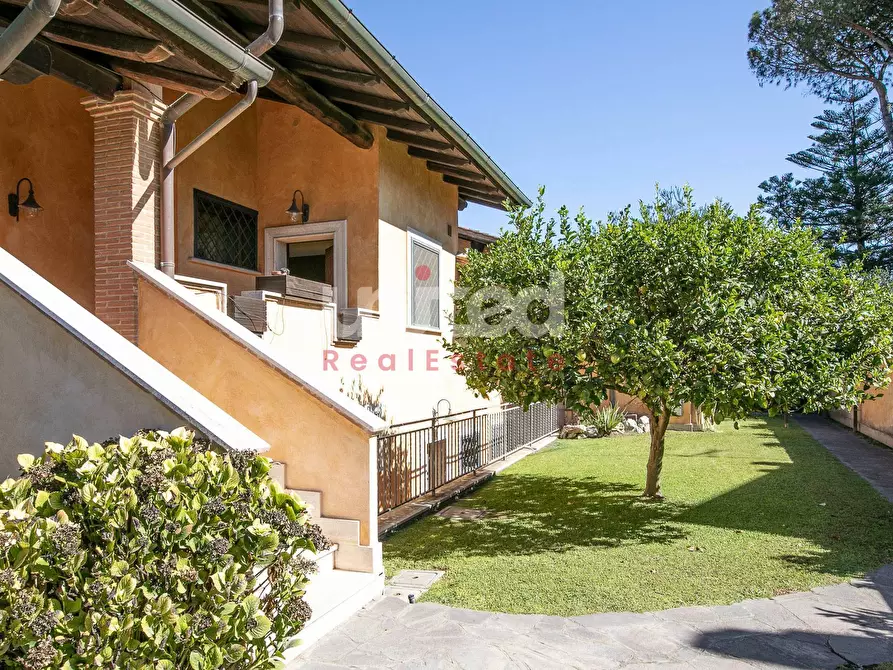 Immagine 42 di Villa in vendita  in Via Antonio Cifra a Roma