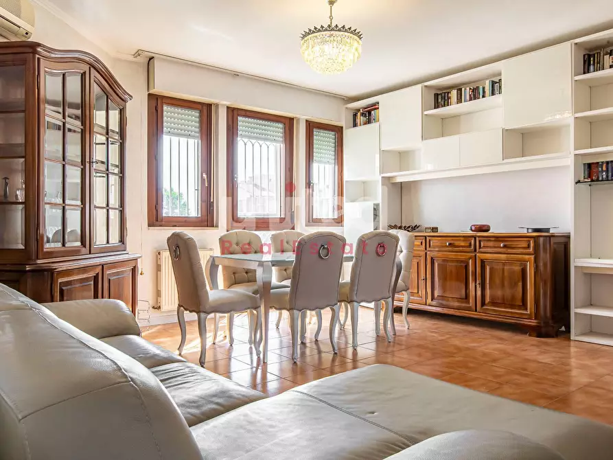 Immagine 8 di Appartamento in vendita  in Via Domenico Purificato 148 a Roma