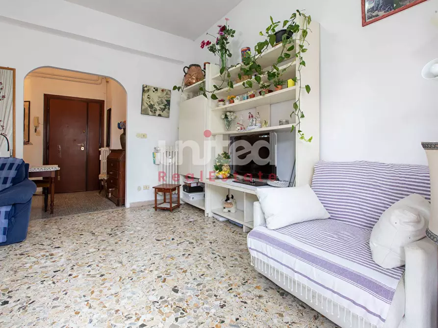 Immagine 12 di Appartamento in vendita  in via desiderato pietri 119 a Roma