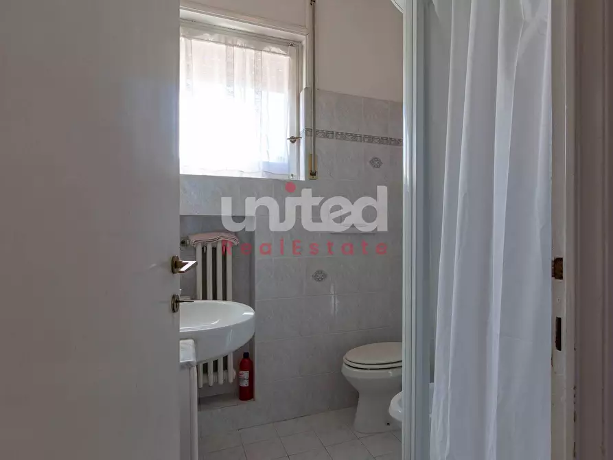 Immagine 29 di Villa in vendita  in via di macchia saponara 299 a Roma