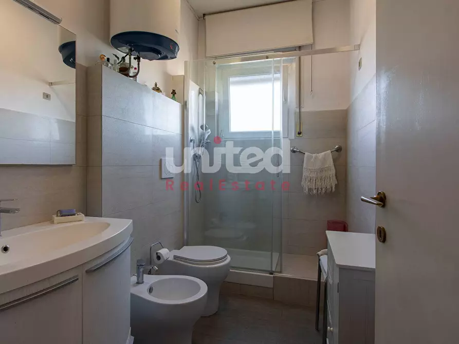 Immagine 32 di Villa in vendita  in via di macchia saponara 299 a Roma