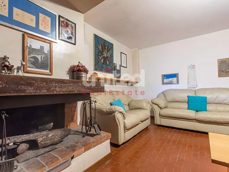 Immagine 36 di Villa in vendita  in via di macchia saponara 299 a Roma