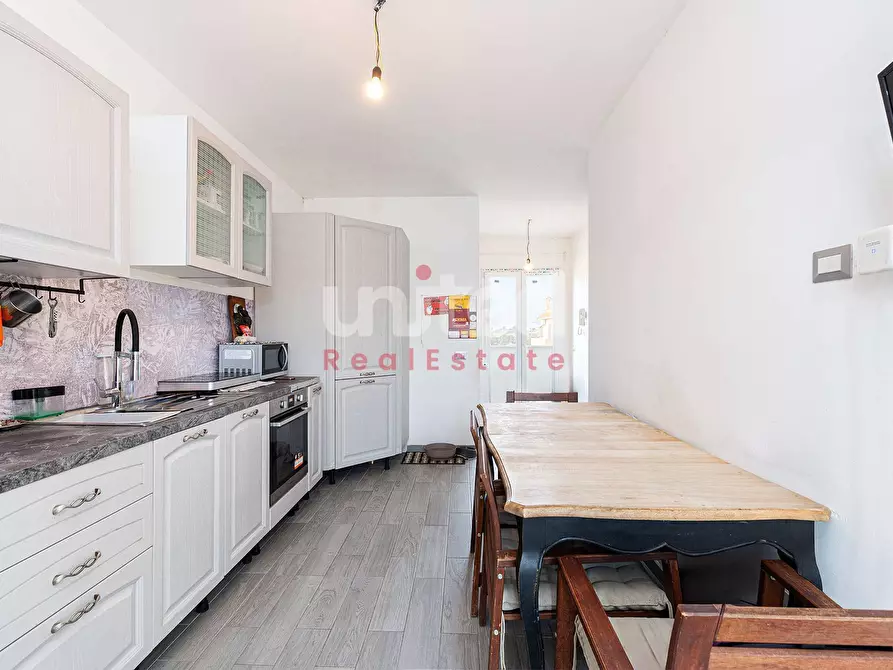 Immagine 5 di Villa in vendita  in VIA MANTA SNC a Fiumicino