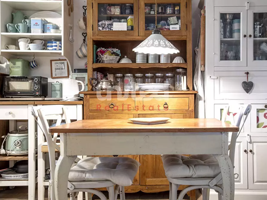 Immagine 15 di Villetta a schiera in vendita  in Via Parmenide a Roma