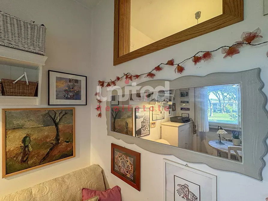 Immagine 28 di Villetta a schiera in vendita  in Via Parmenide a Roma