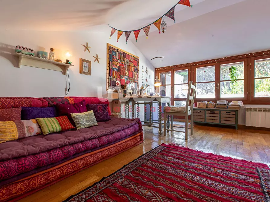 Immagine 34 di Villetta a schiera in vendita  in Via Parmenide a Roma