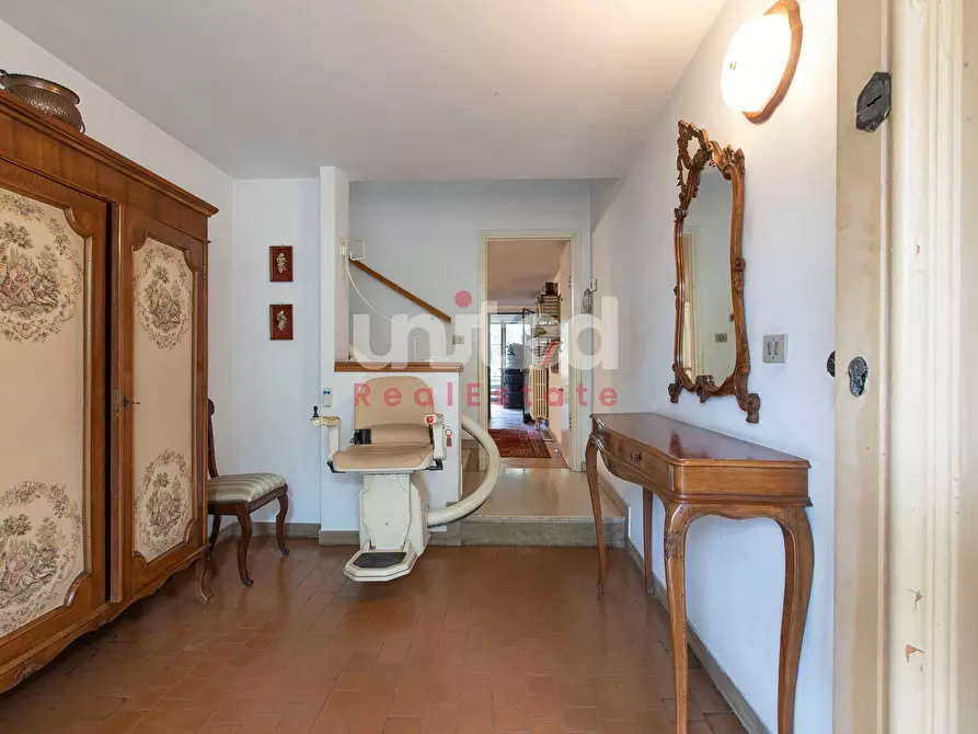 Immagine 3 di Villetta a schiera in vendita  in Viale Gorgia Di Leontini 330 a Roma