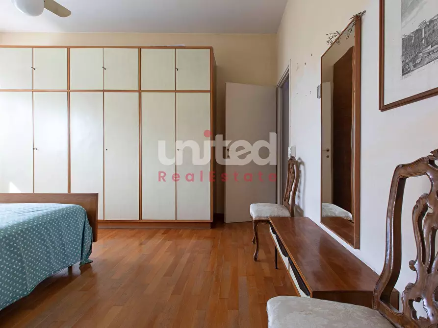 Immagine 26 di Villetta a schiera in vendita  in Viale Gorgia Di Leontini 330 a Roma