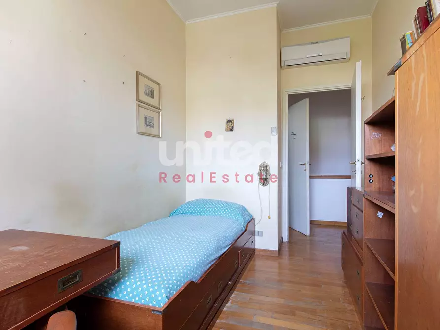 Immagine 33 di Villetta a schiera in vendita  in Viale Gorgia Di Leontini 330 a Roma