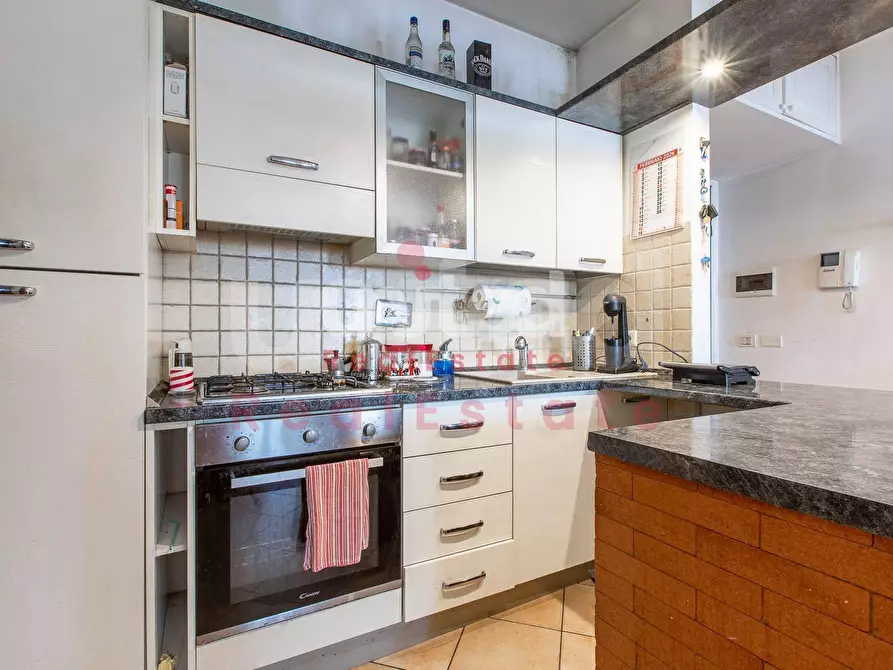 Immagine 9 di Appartamento in vendita  in Via Francesco Orioli a Roma