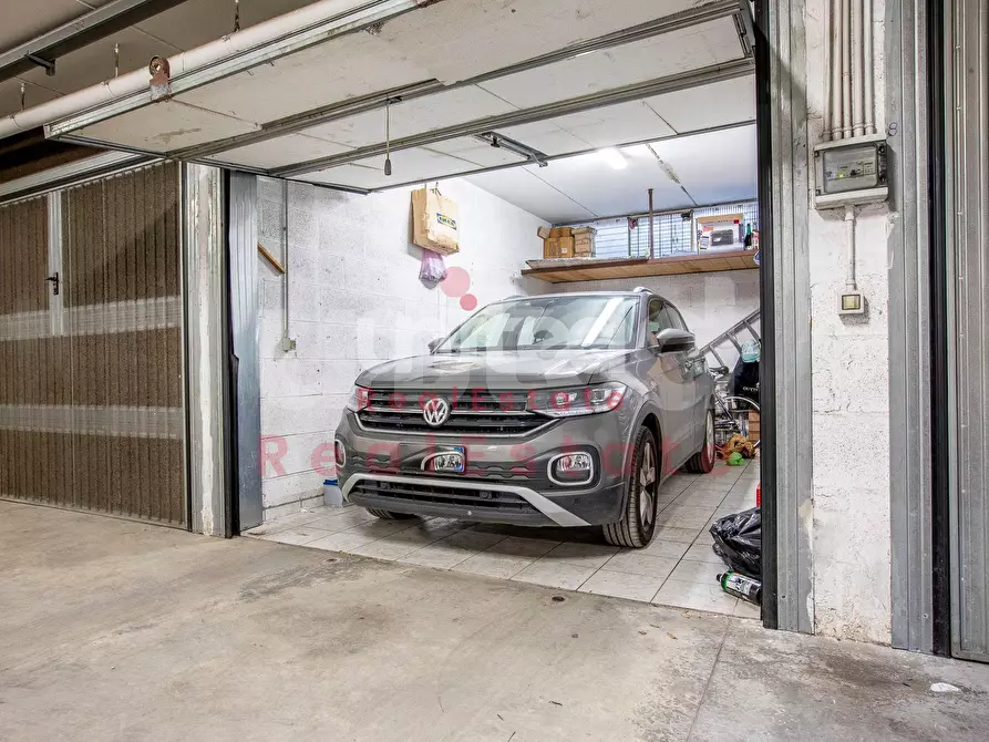 Immagine 16 di Appartamento in vendita  in Via Francesco Orioli a Roma