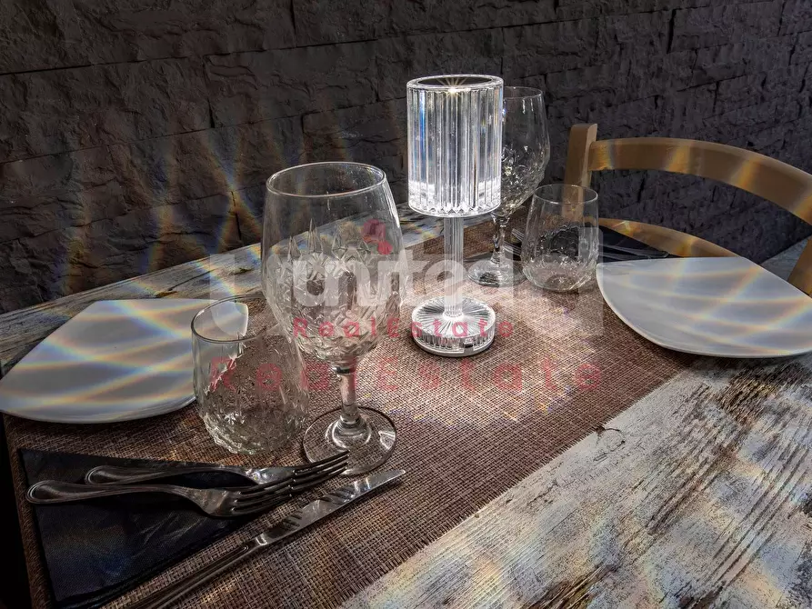 Immagine 5 di Attività commerciale in vendita  in Via Umberto Giordano 72A a Roma