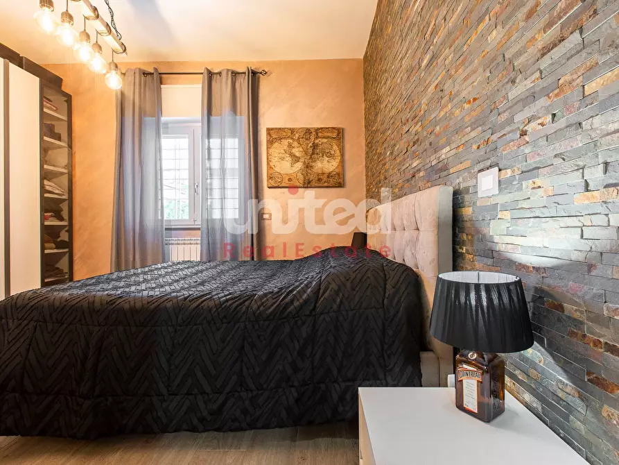 Immagine 11 di Villa in vendita  in Via Alessandro Capalti a Roma