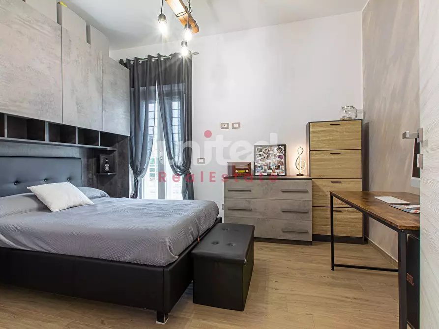 Immagine 18 di Villa in vendita  in Via Alessandro Capalti a Roma