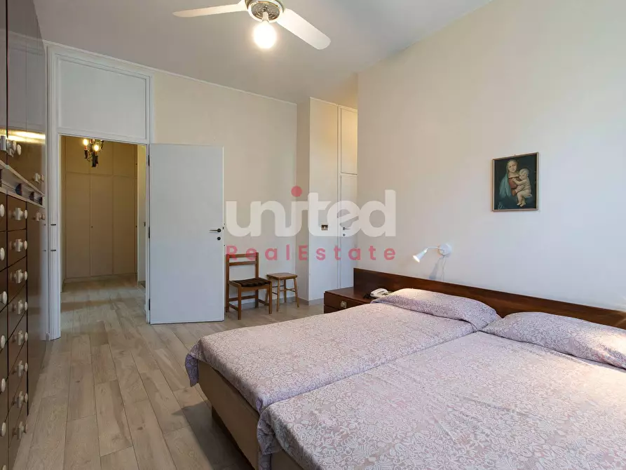 Immagine 15 di Villa in vendita  in Via Partenio Di Nicea a Roma