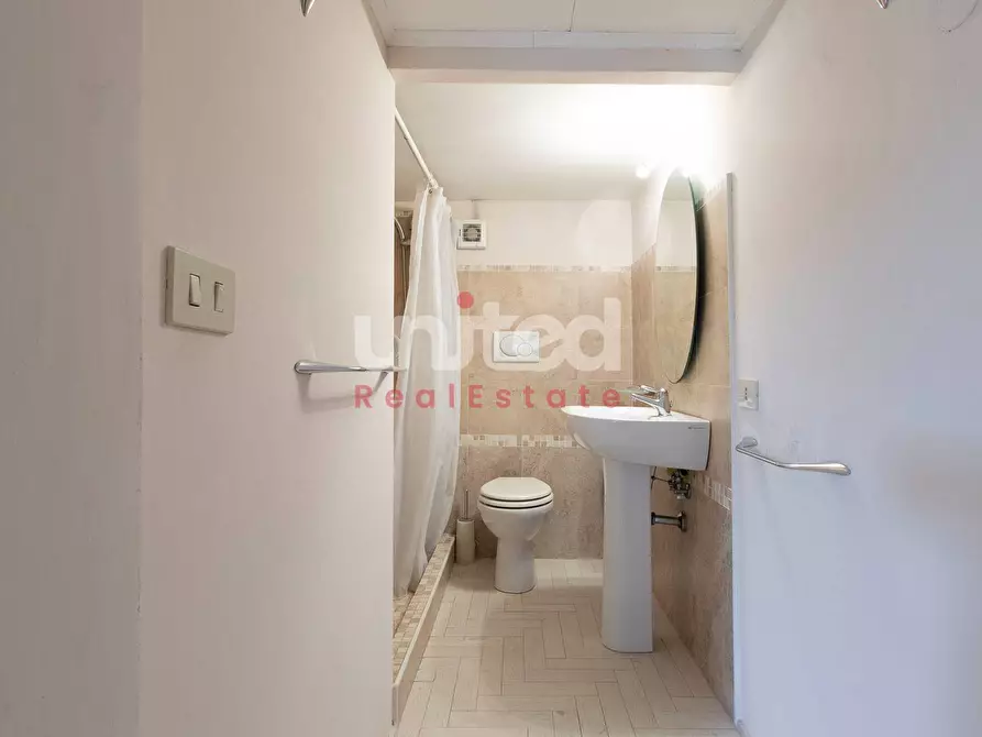 Immagine 21 di Villa in vendita  in Via Partenio Di Nicea a Roma
