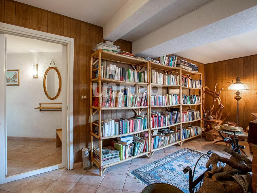 Immagine 27 di Villa in vendita  in Via Partenio Di Nicea a Roma