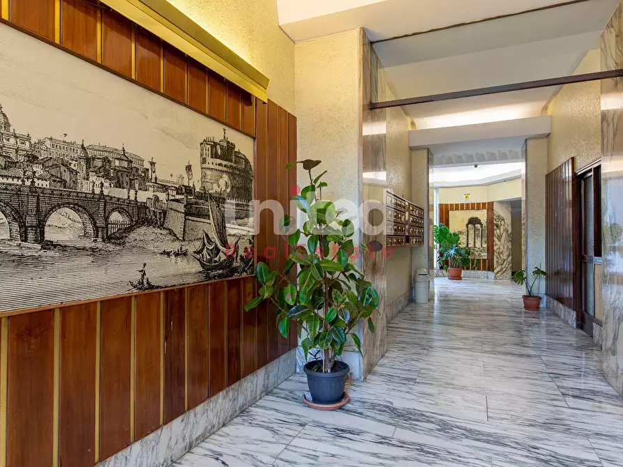 Immagine 2 di Appartamento in vendita  in PIAZZA ZAMA a Roma