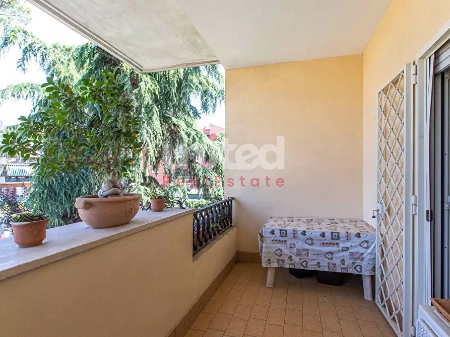 Immagine 9 di Appartamento in affitto  in Via Euripide a Roma