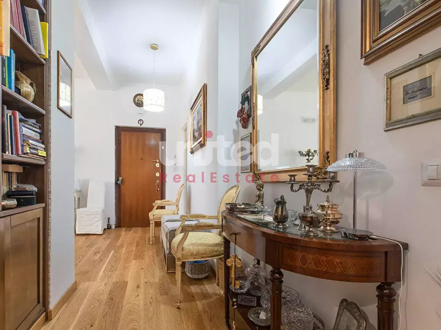 Immagine 2 di Appartamento in vendita  in Via Eugenio Terziani a Roma
