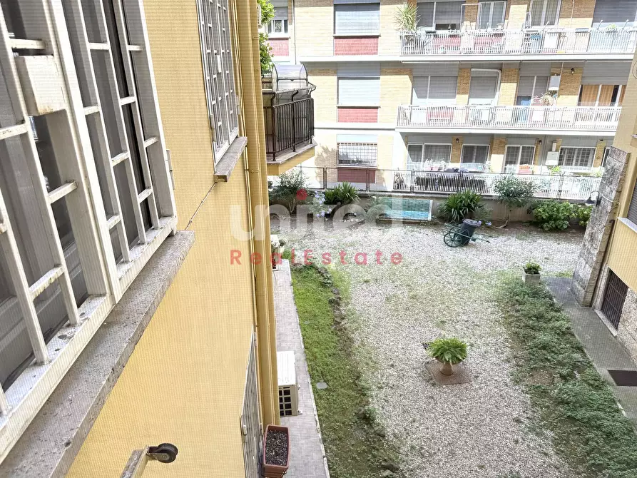 Immagine 25 di Appartamento in vendita  in Via Eugenio Terziani a Roma