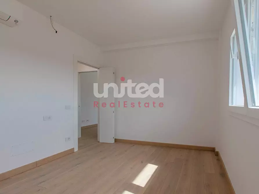 Immagine 17 di Appartamento in affitto  in Via Pietro Sartoris a Roma