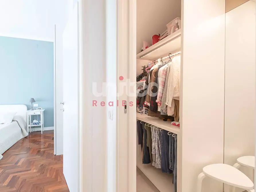 Immagine 22 di Appartamento in vendita  in via di casalpalocco 126 a Roma