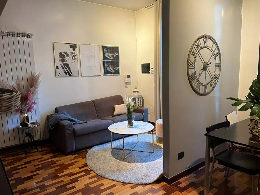 Immagine 7 di Appartamento in affitto  in Alzaia Naviglio Pavese a Milano