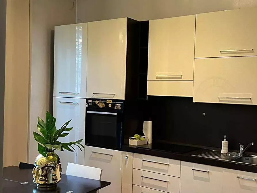 Immagine 15 di Appartamento in affitto  in Alzaia Naviglio Pavese a Milano