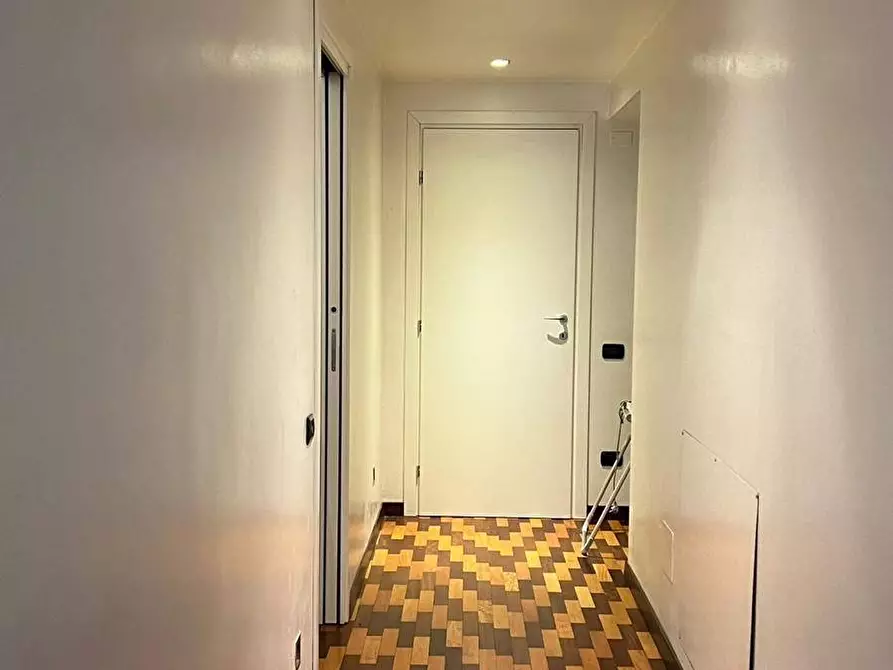 Immagine 16 di Appartamento in affitto  in Alzaia Naviglio Pavese a Milano