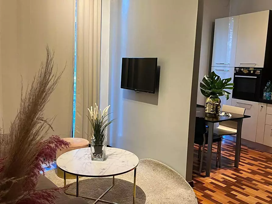 Immagine 13 di Appartamento in affitto  in Alzaia Naviglio Pavese a Milano