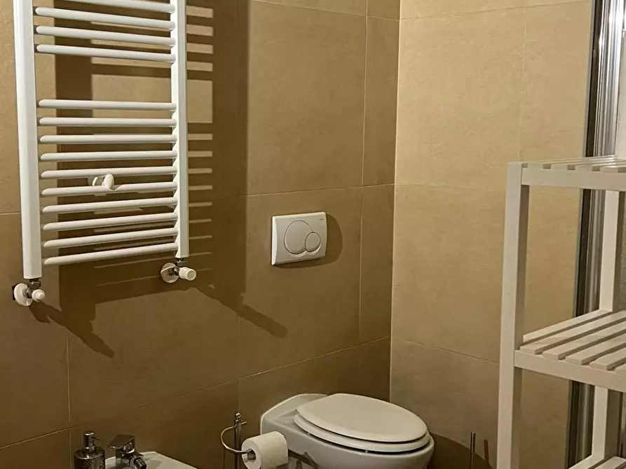 Immagine 22 di Appartamento in affitto  in Alzaia Naviglio Pavese a Milano