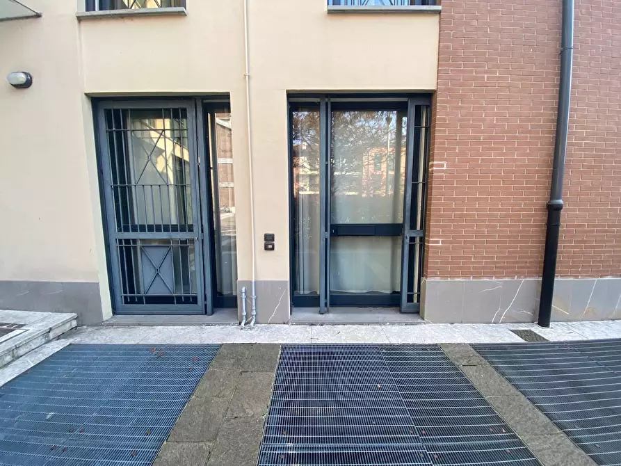 Immagine 6 di Appartamento in affitto  in Alzaia Naviglio Pavese a Milano