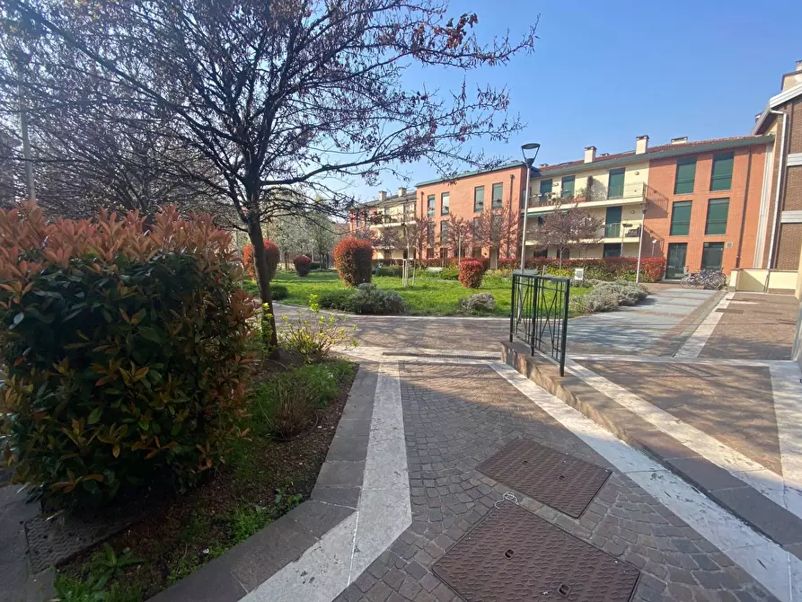 Immagine 2 di Appartamento in affitto  in Alzaia Naviglio Pavese a Milano