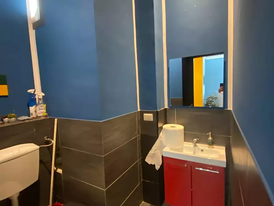 Immagine 15 di Ufficio in vendita  in Viale Regione Siciliana Nord ovest 4468 a Palermo