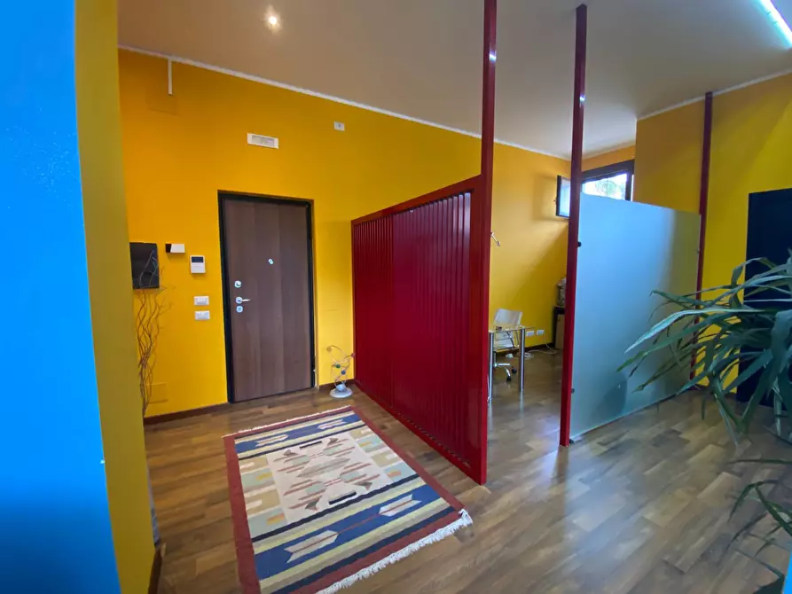 Immagine 17 di Ufficio in vendita  in Viale Regione Siciliana Nord ovest 4468 a Palermo