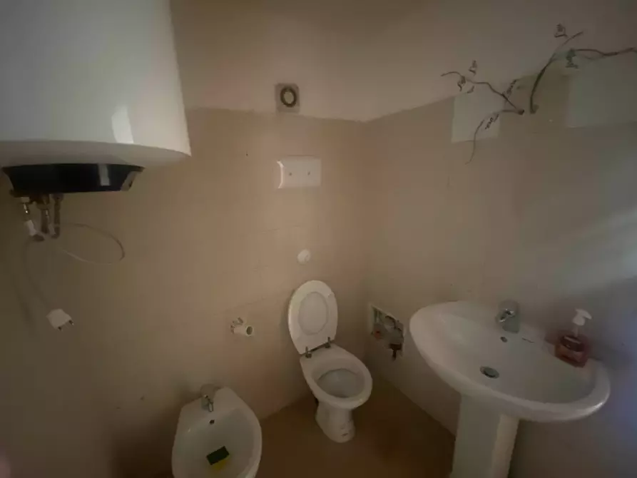 Immagine 15 di Ufficio in vendita  in Via Antonio Di Rudini 24 C a Palermo