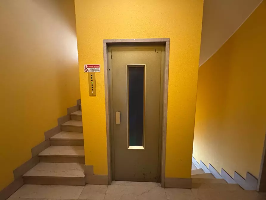 Immagine 4 di Appartamento in affitto  in Via Monferrato a Milano