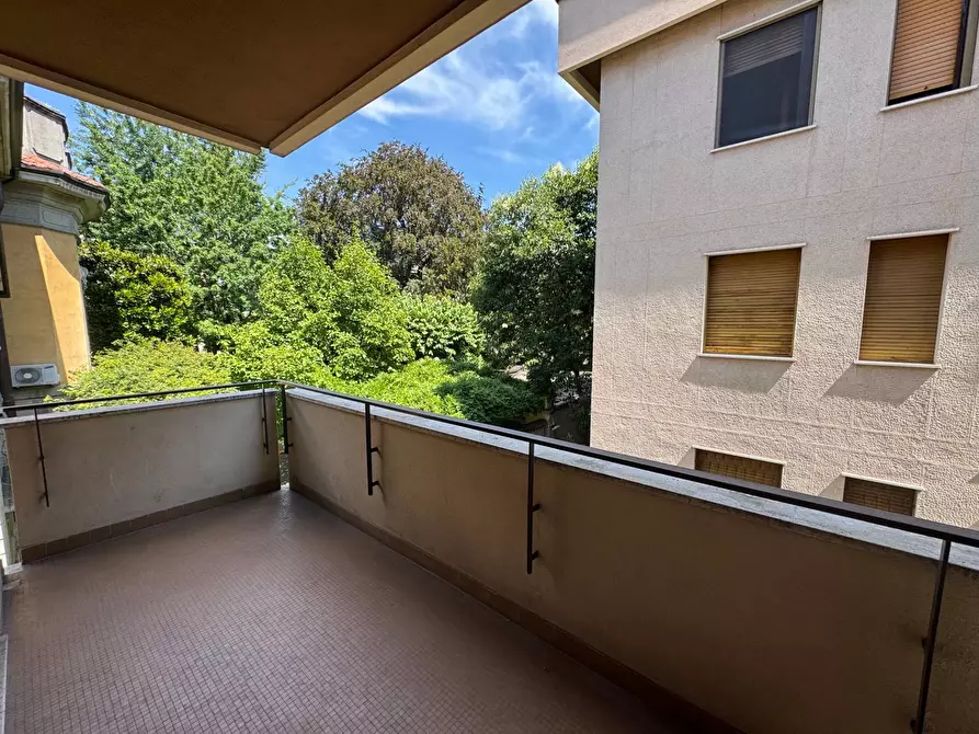 Immagine 11 di Appartamento in affitto  in Via Monferrato a Milano