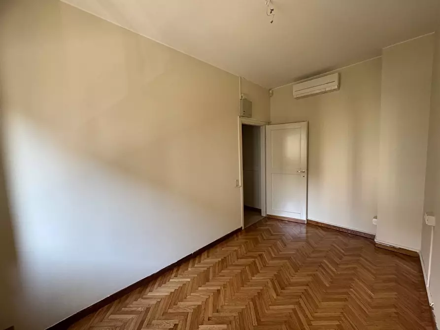 Immagine 22 di Appartamento in affitto  in Via Monferrato a Milano