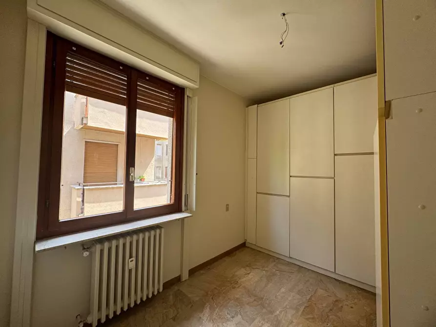 Immagine 33 di Appartamento in affitto  in Via Monferrato a Milano