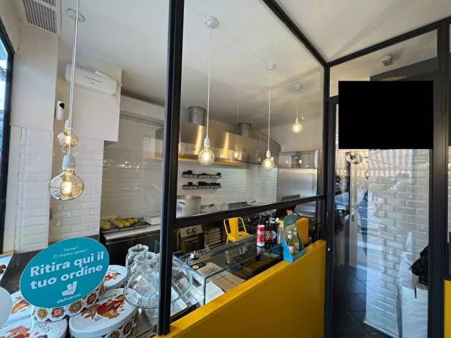 Immagine 6 di Negozio in affitto  in Piazzale Stazione Porta Genova a Milano