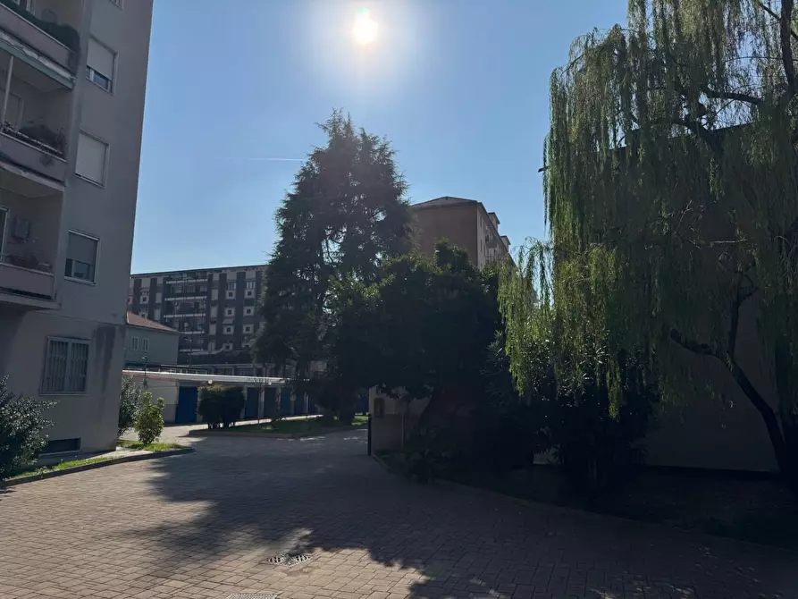 Immagine 4 di Appartamento in vendita  in Via Ambrogio Binda a Milano