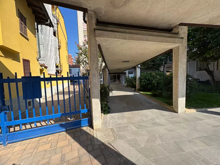 Immagine 3 di Appartamento in vendita  in Via Ambrogio Binda a Milano
