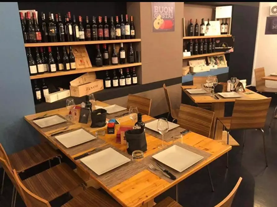 Immagine 7 di Attività commerciale in affitto  in Via ferrantelli 19 a Palermo