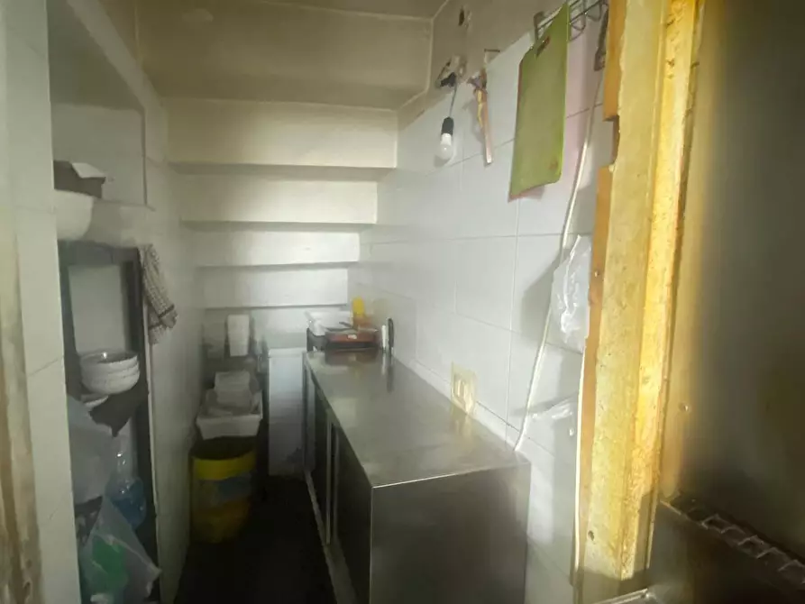 Immagine 17 di Attività commerciale in affitto  in Piazza Marina Di Sferracavallo a Palermo