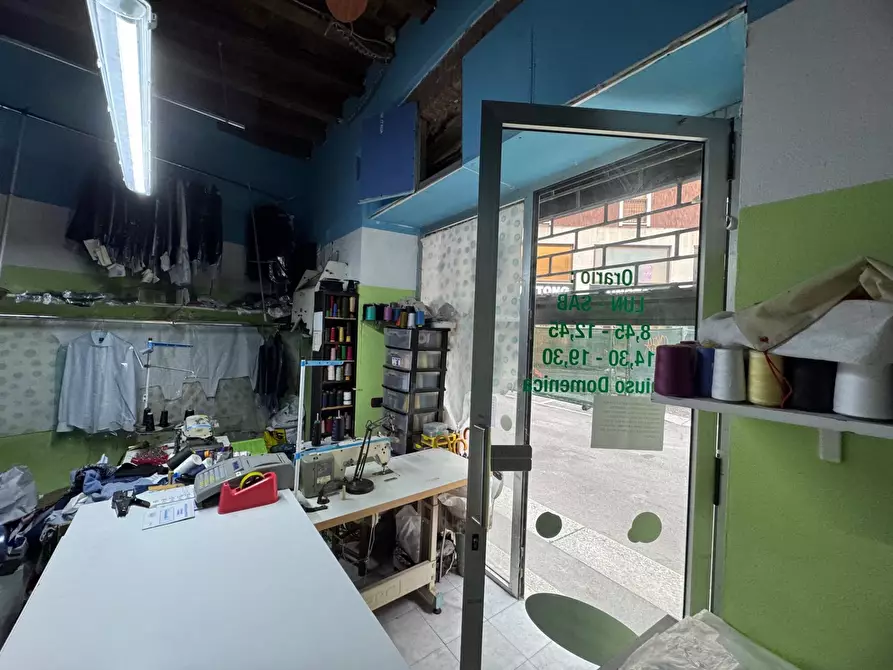 Immagine 5 di Negozio in affitto  in Corso Giuseppe Garibaldi a Milano