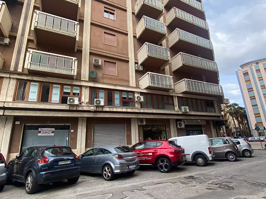 Immagine 2 di Appartamento in affitto  in Via Ercole Bernabei 19 a Palermo