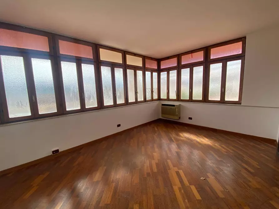 Immagine 14 di Appartamento in affitto  in Via Ercole Bernabei 19 a Palermo